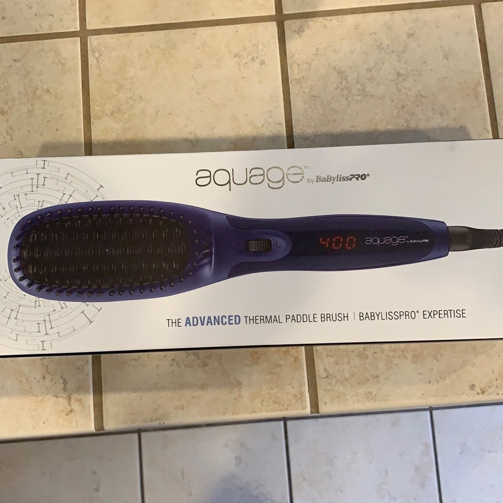 Brand new, never used, thermal paddle brush